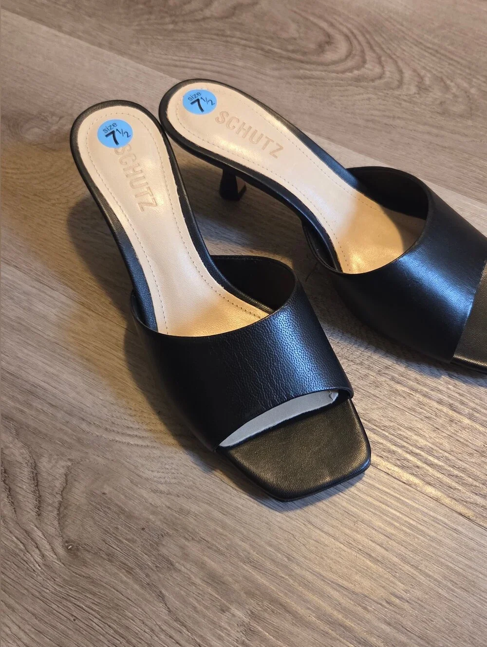 SCHUTZ dethalia collection